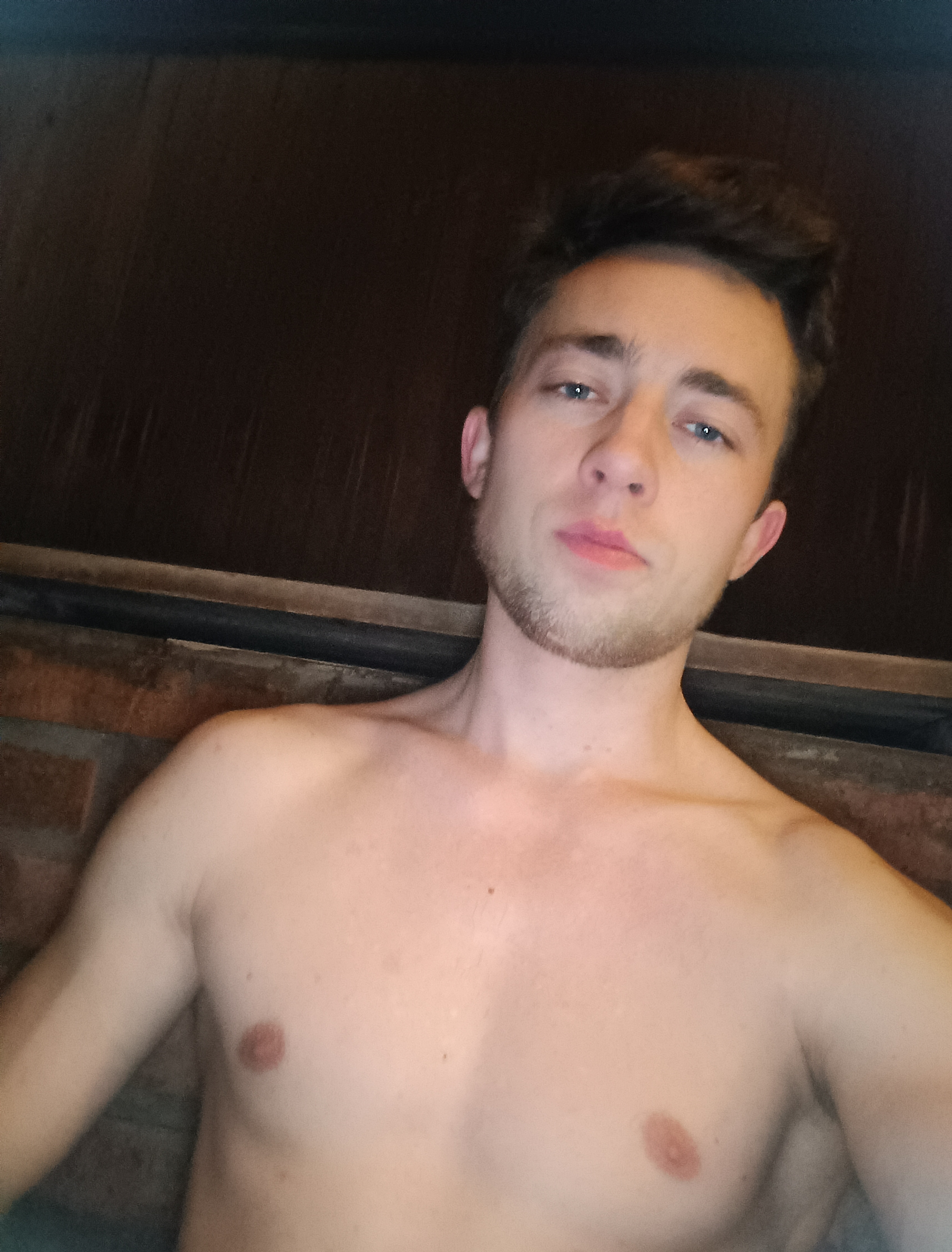 Шукаю компанію в баню, дівчину