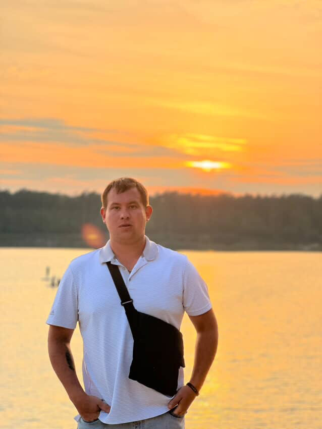 Шукаю дівчину